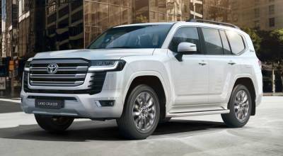 Новый внедорожник Toyota Land Cruiser 300 поступил в продажу с атмосферным двигателем - avtonovostidnya.ru - Эмираты