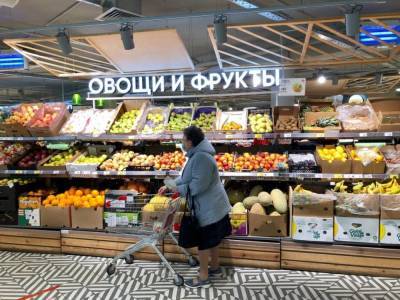 На Урале сельхозпредприятие вместо зарплаты выдавало сотрудникам продуктовые карточки - newsland.com - Россия - Свердловская обл.