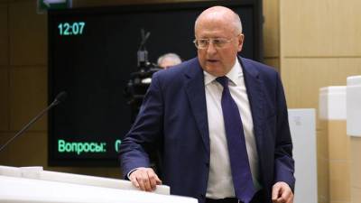 Александр Гинцбург - Гинцбург: Модифицировать вакцину для борьбы с новыми штаммами можно в течение недели - vm.ru