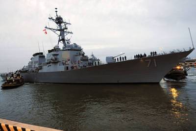 Американский эсминец вошел в порт Одессы для участия в учениях Sea Breeze - lenta.ru - США - Украина - Одесса - county Ross - Одессы