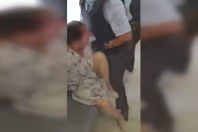 Полиция Москвы отрицает потерю сознания женщиной при задержании в МФЦ - govoritmoskva.ru - Москва