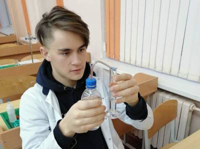 A brilliant Grodno schoolboy wins international chemistry Olympiads and knows everything about difficult tasks - grodnonews.by - Belarus