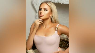 Вадим Манукян - Саша Круглова рассказала о двухчасовом допросе на границе при поездке на Украину - newinform.com - Украина - Крым