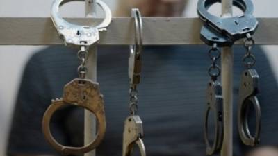 Трех офицеров авиации ФСБ арестовали по делу о хищении свыше 63 млн рублей - newinform.com - Россия