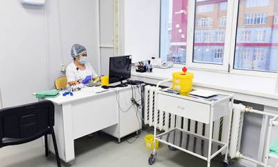 В Екатеринбурге открыто семь мобильных пунктов для вакцинации от коронавируса - nakanune.ru - Екатеринбург