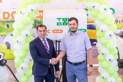 В Ташкенте появилась еще одна станция быстрой зарядки электрокаров TokBor. Зарядка займет от 15 минут - podrobno.uz - Узбекистан - Ташкент - район Мирзо-Улугбекский