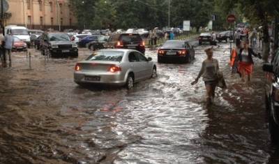 В Москве прогнозируют сильный ливень с градом - newizv.ru - Москва