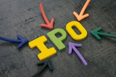 В 2021 году мировые компании привлекли на IPO рекордные 350 миллиардов долларов - epravda.com.ua - США - Украина