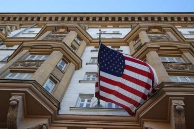 Джон Салливан - Посол заявил о прекращении выдачи в России виз для поездок в США - newsland.com - Москва - Россия - США
