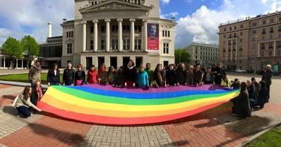 Кришьянис Кариньш - Нацобъединение осудило премьера Кариньша за поддержку ЛГБТ - rus.delfi.lv - Венгрия - Латвия