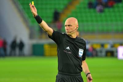 Сергей Карасев - "Безупречное судейство". Чехи довольны работой Карасёва на матче с Нидерландами - sport.ru - Чехия - Дания - Голландия