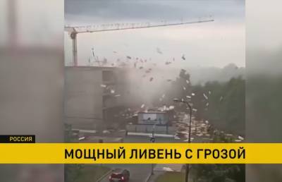 Мощный ливень обрушился на Москву - ont.by - Москва - Россия - Белоруссия