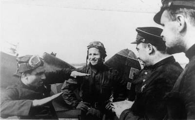 Герои Великой Отечественной. Как воевали балтийские асы Антоненко и Бринько? - skuke.net - Украина - Донецк - Витебск