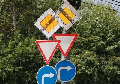В Рязани выявили недочеты на трех отремонтированных участках дорог - ya62.ru - Рязань