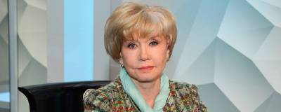 Вера Алентова - Вера Алентова госпитализирована с подозрением на коронавирус - runews24.ru - Москва - РСФСР