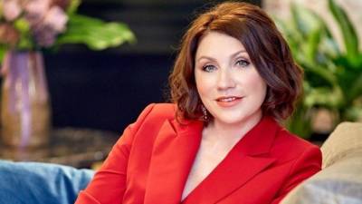 Роза Сябитова - Оправдала похоть: 59-летняя Сябитова рассказала про отношения с «доплатой» - 5-tv.ru