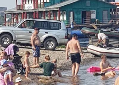 Волгоградка спасла тонущего в Волге чужого ребенка, пока его родители ходили в магазин - province.ru - Волгоград