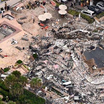 Число погибших при обрушении 12-этажного жилого дома во Флориде выросло до 11 - radiomayak.ru - шт.Флорида - Серфсайд