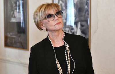 Максим Григорьев - Владимир Меньшов - Вера Алентова - Актриса Вера Алентова госпитализирована в Москве - bfm.ru - Москва - Россия