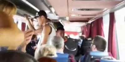 Скандал вспыхнул в одесском автобусе, кадры: "Ехали стоя без кондиционера" - politeka.net - Украина - Одесса - Харьков