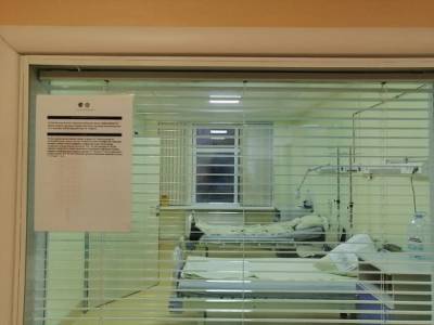 Дмитрий Лисовец - Более 730 петербуржцев умерли от COVID-19 за неделю - rosbalt.ru - Санкт-Петербург