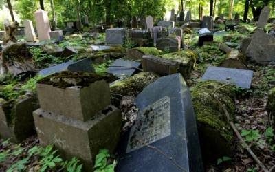 Разорённое еврейское кладбище в Каунасе привлекло внимание правительства США - eadaily.com - США - Литва - Еврейская обл. - Каунас