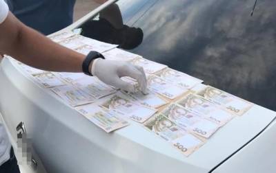 В Житомире задержали на взятке директора коммунального предприятия - korrespondent.net - Украина - Житомир