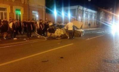 За рулем автомобиля, который в центре Тюмени устроил ДТП с шестью пострадавшими, находился полицейский - news.megatyumen.ru - Тюмень - Тюменская обл.