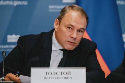 Петр Толстой - Сергей Кравцов - Петр Толстой раскритиковал идею выдачи малоимущим школьникам сертификатов для оплаты курсов по подготовке к ЕГЭ - actualnews.org - Россия