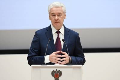 Сергей Собянин - Собянин заявил о крайне сложной ситуации по коронавирусу в Москве - lenta.ru - Москва