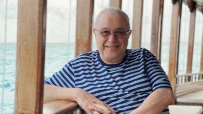 Евгений Петросян - Татьяна Брухунова - «Я грущу»: отдых Петросяна с женой на Мальдивах закончился слезами - 5-tv.ru - Россия - Мальдивы - с. Кадры