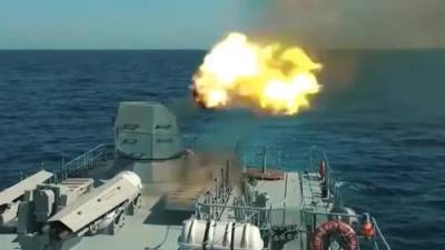Борис Джонсон - Путин - Мировые СМИ обсуждают инцидент эсминца Defender с российскими войсками - argumenti.ru - Норвегия - США - Крым - Англия - Севастополь