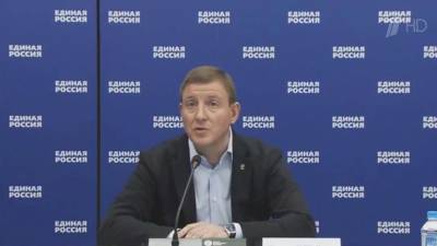 Открыть общероссийский волонтерский штаб предложили представители «Единой России» - 1tv.ru - Россия