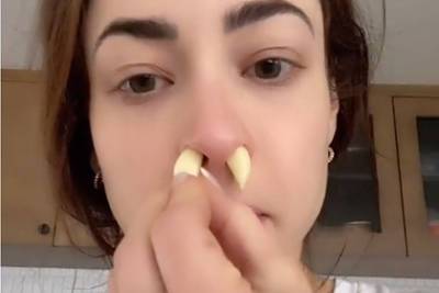 Врач предупредил о неприятных последствиях популярного лайфхака из TikTok - lenta.ru