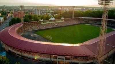 Еще один польский город резко отреагировал на присвоение имени Шухевича стадиону в Тернополе - lenta.ua - Украина - Польша - Тернополь