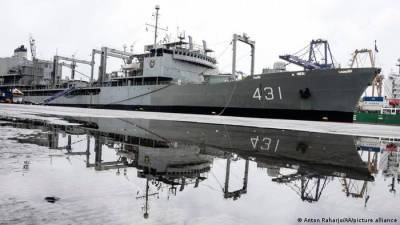 Один из крупнейших кораблей ВМС Ирана затонул в Оманском заливе - bin.ua - Иран - Эмираты