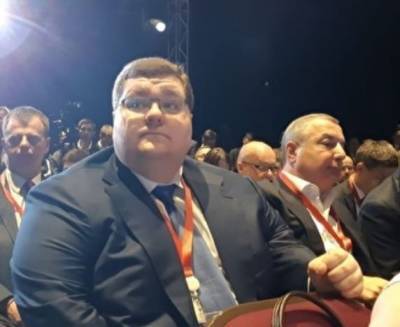 Юрий Чайка - Генпрокуратура отказала «Яблоку» в проверке детей Чайки на коррупцию - znak.com