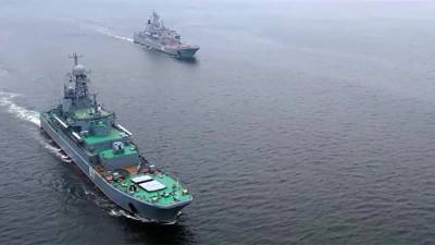 Корабли ТОФ провели боевые упражнения в Японском море - iz.ru