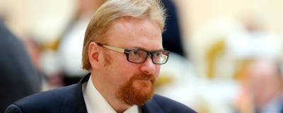 Виталий Милонов - Депутат Госдумы Милонов предложил лишить коллекторов пенсии - runews24.ru - Москва