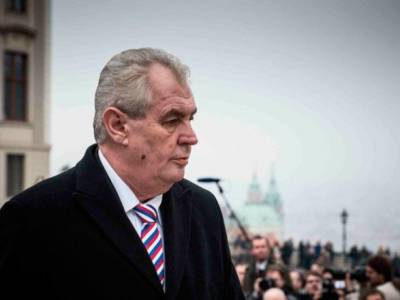 Милош Земан - Сенат Чехии рассмотрит вопрос об импичменте президенту страны Земану - unn.com.ua - Россия - Киев - Чехия
