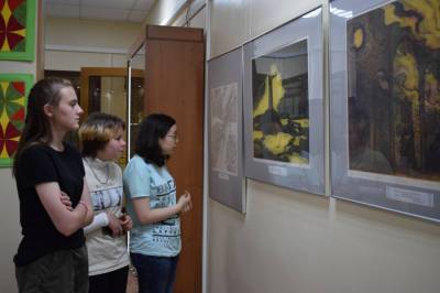 Прибалтийские гравюры представили жителям Корсакова - sakhalin.info - Эстония - Литва - Латвия