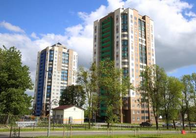 В микрорайоне Гродно на улице Лидской активно справляют новоселья в восьми многоэтажках - grodnonews.by - Строительство