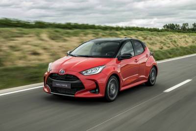 Toyota Yaris гибрид – лучший в своем классе - vchaspik.ua