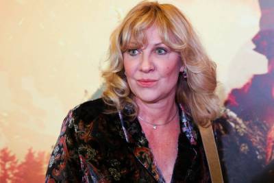 Елена Яковлева - Элизабет Арзамасова - «Куда второй?!»: Яковлева объяснила нежелание рожать еще одного ребенка - vm.ru