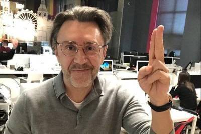 Сергей Шнуров - Ольга Абрамова - Стал отцом в третий раз? Появилась информация о родах жены Шнурова - skuke.net - Санкт-Петербург - Брак