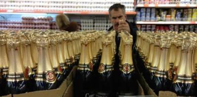 Александра Лукашенко - Швеция прекратила продажу в стране «Советского шампанского» из Белоруссии - eadaily.com - Швеция - Минск