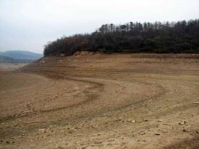 Синоптики отмечают ежегодное снижение воды, поступающей в крымские водохранилища ​ - argumenti.ru - Москва - Крым