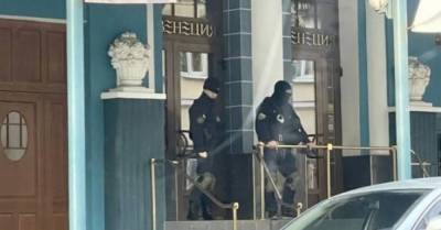 В Харькове обыскали мебельный салон "Венеция" Сергея Кучко. Подозревают мошенничество - delo.ua - Харьков