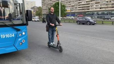 В электросамокатных компаниях Петербурга идут обыски - vesti.ru - Санкт-Петербург
