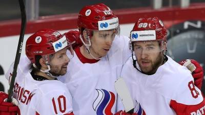 Сборные России и Канады поспорят за выход в полуфинал чемпионата мира - vesti.ru - Швеция - Канада